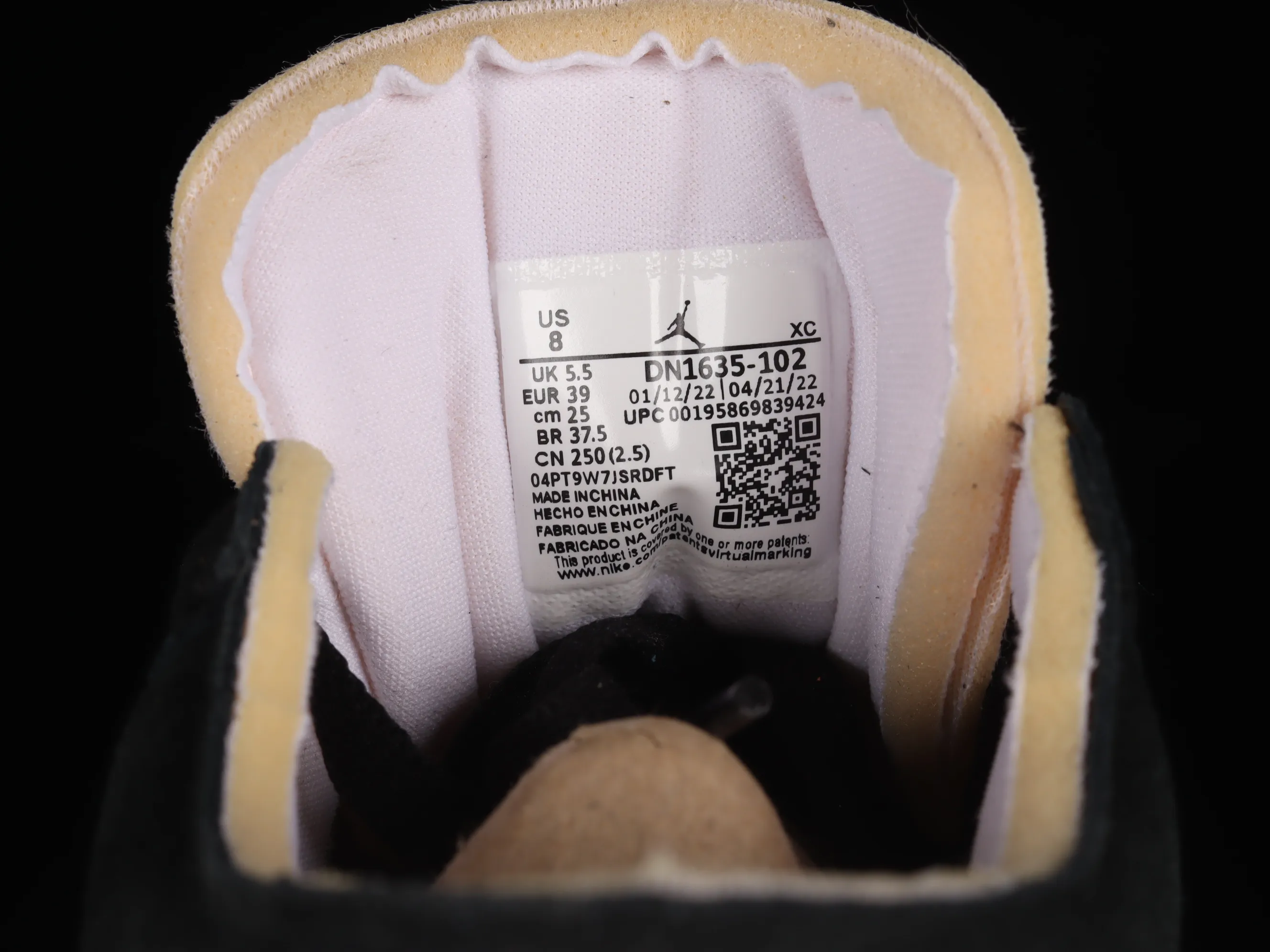 All categories Air Jordan Jordan series basketball shoes Air Jordan 1 Low Z version Air Jordan 1 Low AJ1 Joe 1 pearlescent white retro culture and leisure sports sneakers DN1635-102